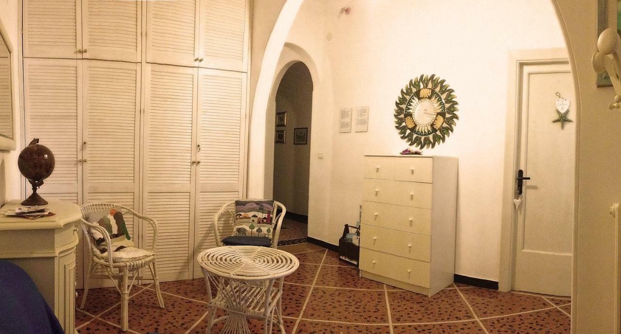B&B Maria Lia Lavagna Ngoại thất bức ảnh